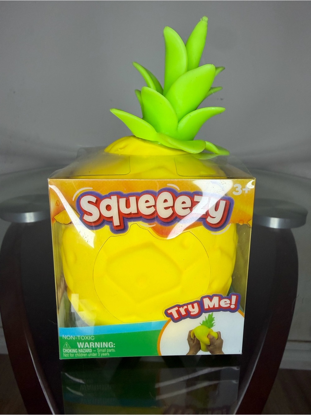 Jumbo Pineapple Squeezy